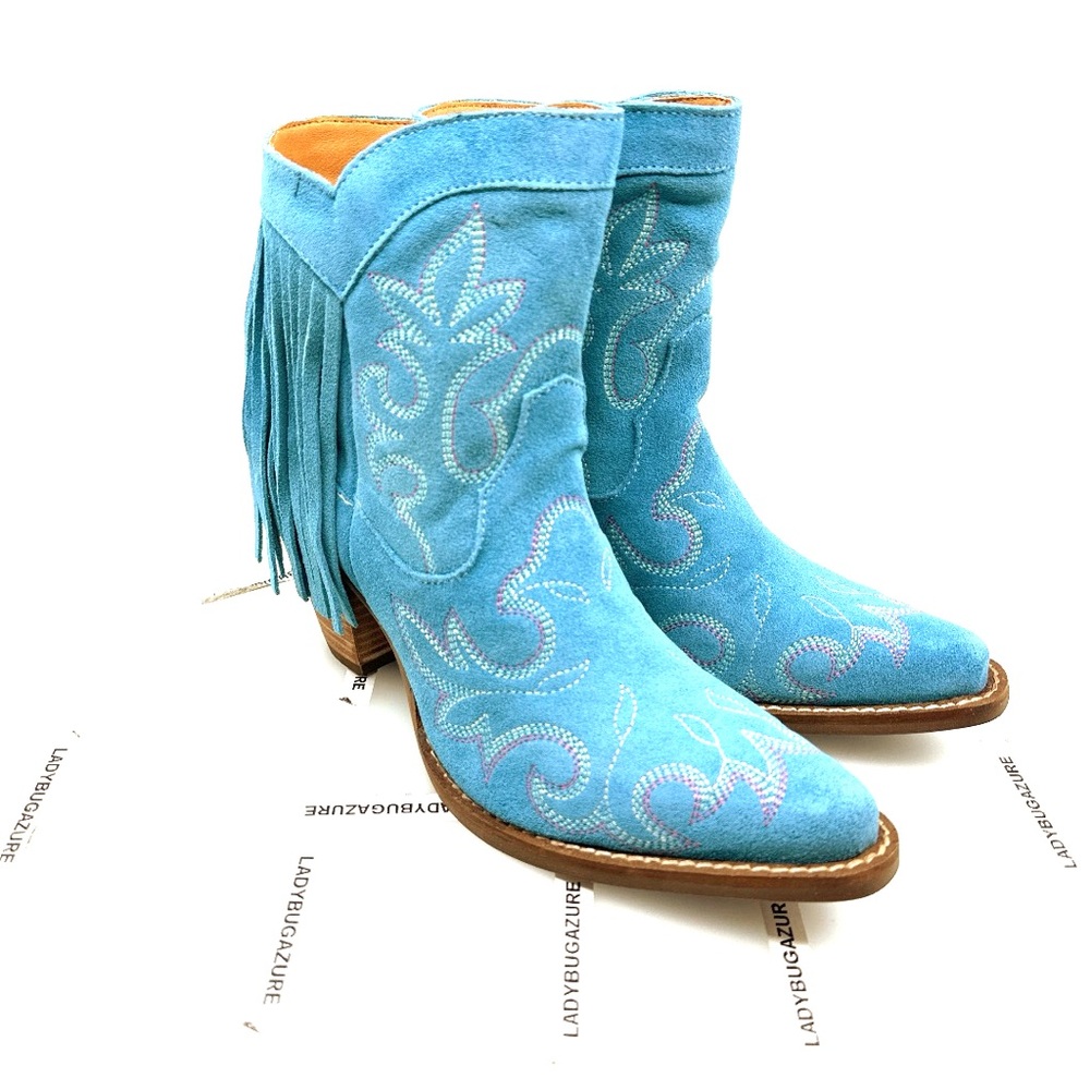 NWOB Dingo Women’s Stylish Blue Embroidered Boots Size 7 - Picture 3 of 11